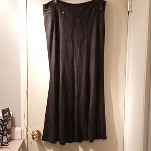 Ivriz Black Maxi Skirt Size 46